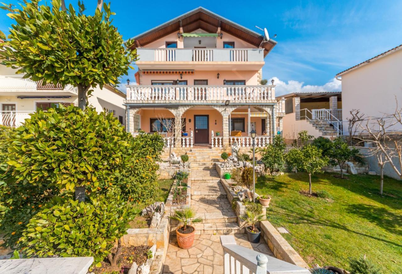 Mustel Travel Apartments Sveti Petar  Buitenkant foto